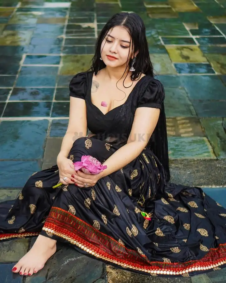 low-rate-delhi-call-girl-shivaji-place-incall-outcall-escorts-service