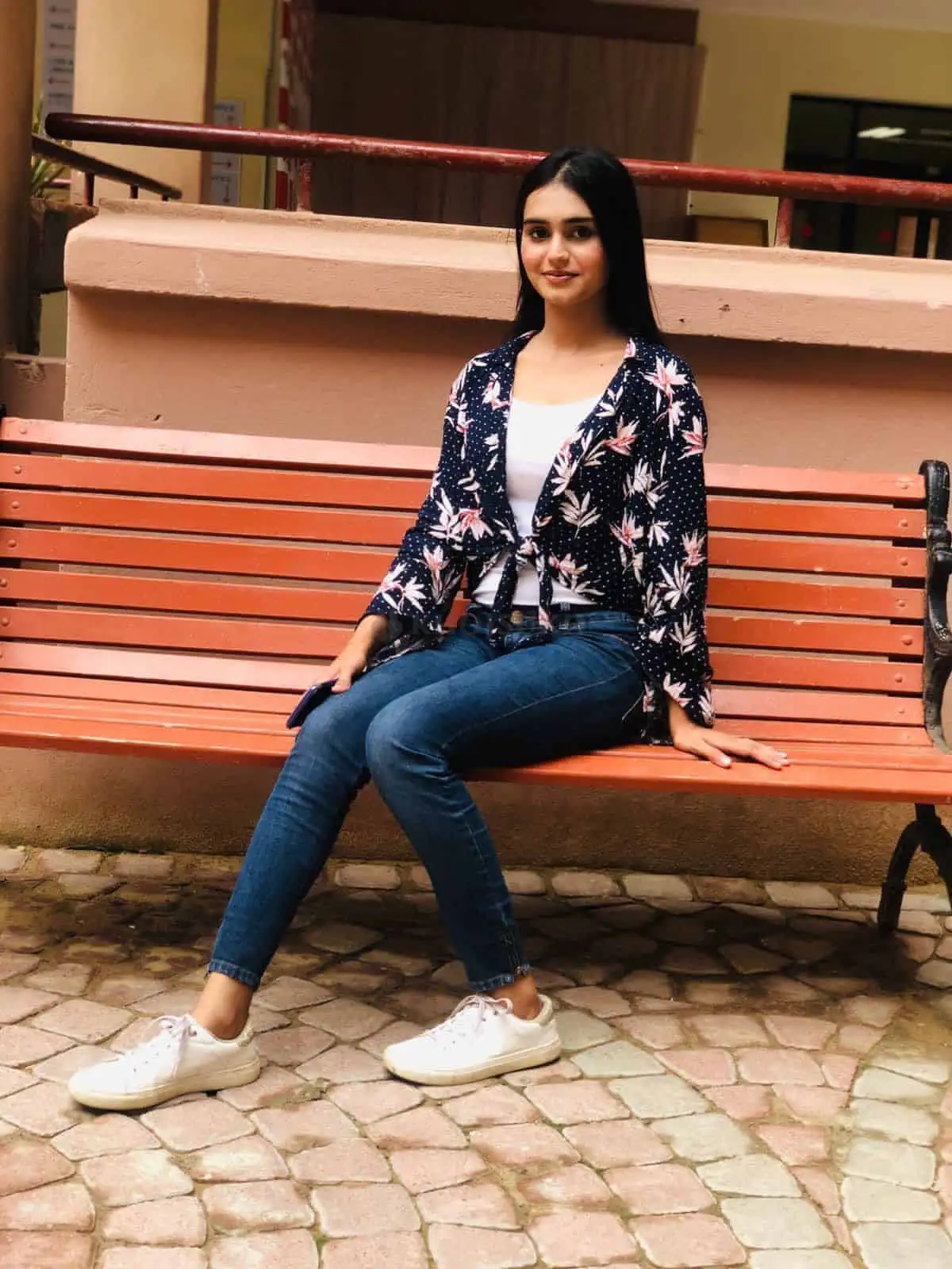 call-girls-hyderabad22-hyderabad-best-vip-high-profile-call-girl-service-available-genuine-full-safe-and-secure-9075