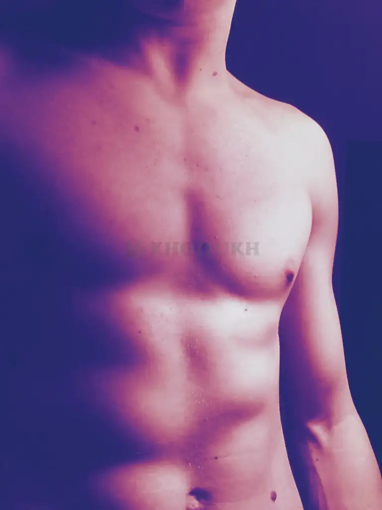 unsatisfied-girls-and-aunties-looking-for-male-escort-in-bangalore